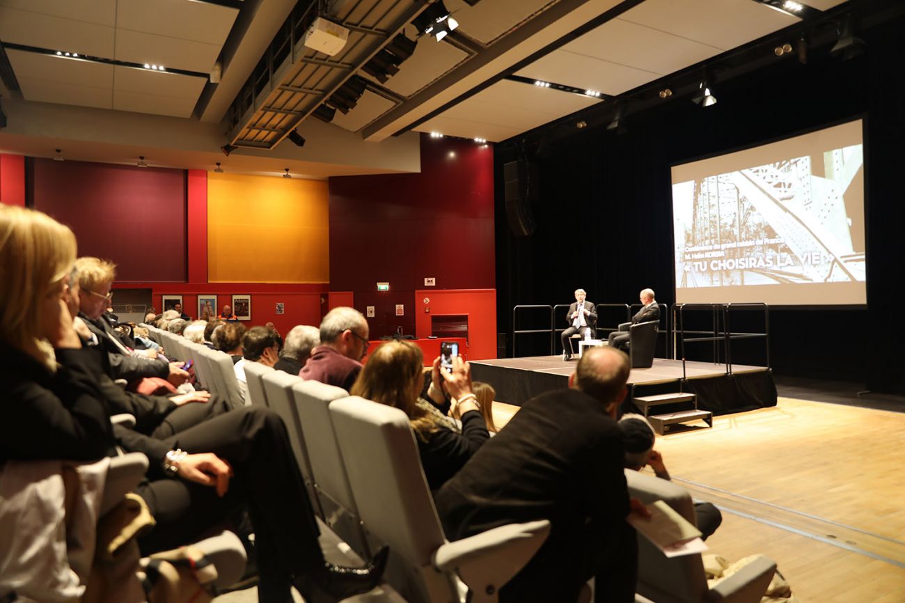 Conférence de M. Haïm KORSIA, grand rabbin de France et vernissage de l'exposition des élèves de la classe de M. Denis FRANOUX