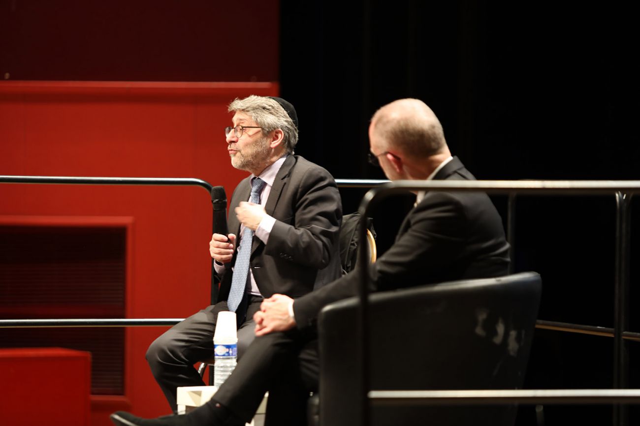 Conférence de M. Haïm KORSIA, grand rabbin de France et vernissage de l'exposition des élèves de la classe de M. Denis FRANOUX